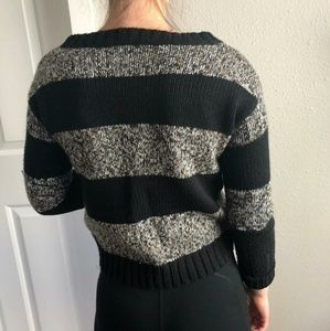 Cute crop long sleeve sweater